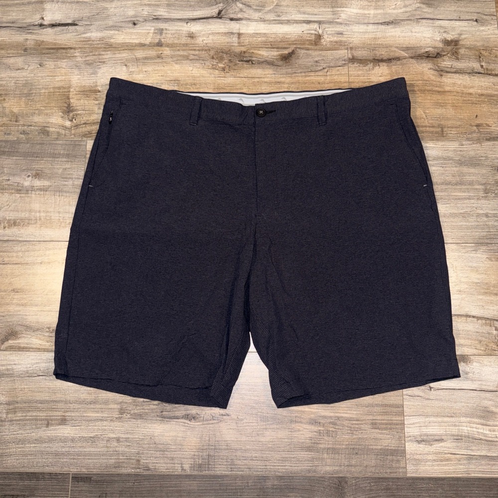 Tommy Bahama Shorts Mens 44 Black Flat Front Stretch Golf Performance 10"